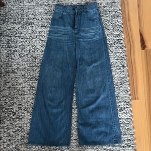 High-Waisted Wide-Leg Doen Jeans